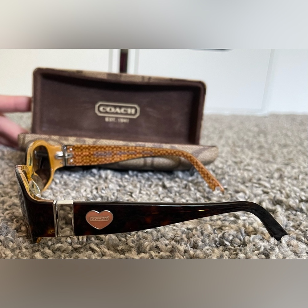 Brand new authentic coach women’s sunglasses